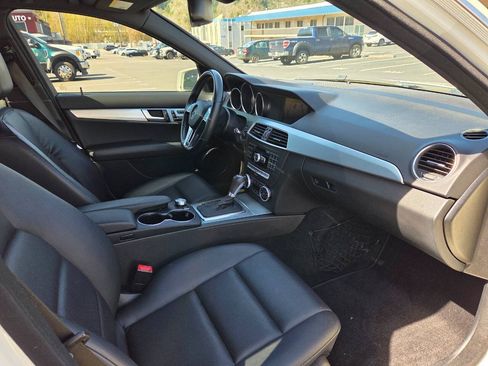 Used 2012 Mercedes-Benz C 300 4MATIC Sedan image 16