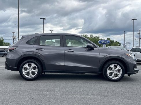 Used 2024 Honda HR-V LX image 5