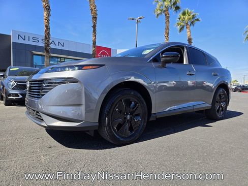 Used 2025 Nissan Murano SV image 2