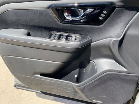 New 2026 Subaru Forester Touring AWD/4WD image 13