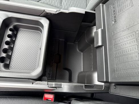 New 2026 RAM 1500 Express AWD/4WD image 25