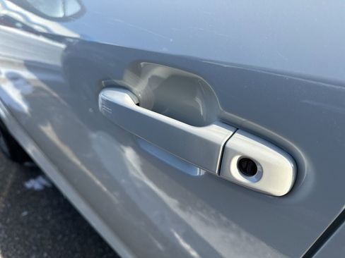 Used 2024 Subaru Crosstrek 2.0i Premium image 36