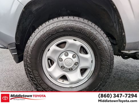 Certified 2021 Toyota Tacoma SR AWD/4WD image 8