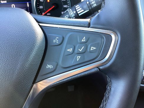 Used 2024 Chevrolet Equinox LT image 20