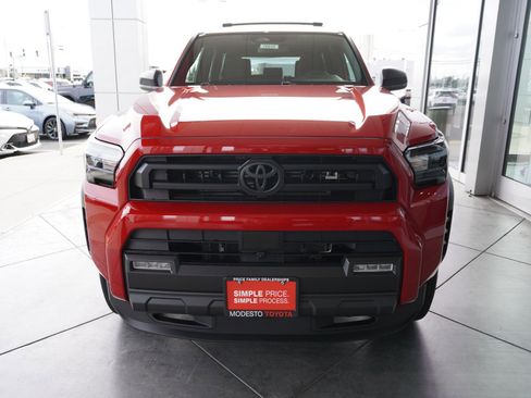 New 2026 Toyota 4Runner SR5 image 8