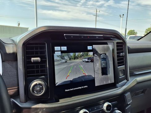 Used 2023 Ford F150 Platinum w/ Equipment Group 701A High AWD/4WD image 5
