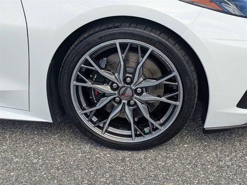 Certified 2024 Chevrolet Corvette Stingray Convertible w/ Z51 Performance Package image 10