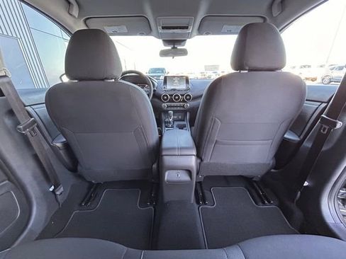 New 2025 Nissan Sentra SV image 28