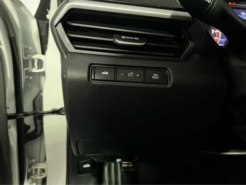 Certified 2024 Nissan Altima 2.5 SR w/ SR Premium Package FWD image 21