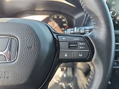 Used 2024 Honda HR-V EX-L image 17