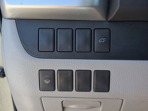 Used 2014 Toyota Highlander Plus AWD/4WD image 23