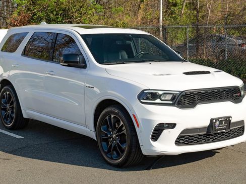 Used 2022 Dodge Durango R/T w/ Blacktop Package AWD/4WD image 9