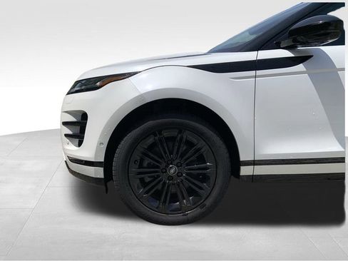 Certified 2024 Land Rover Range Rover Evoque Dynamic SE image 9