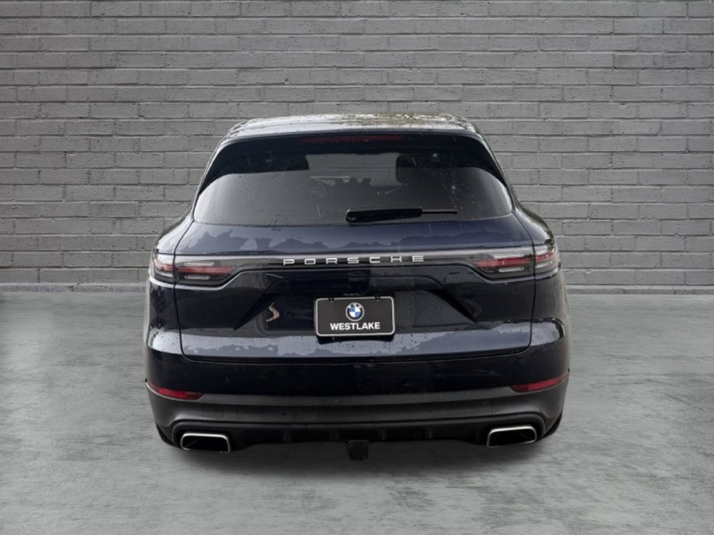Used 2022 Porsche Cayenne AWD/4WD image 5