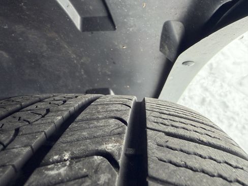 Used 2018 Ford Explorer Limited image 12