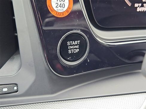 Certified 2024 Porsche Cayenne S image 29