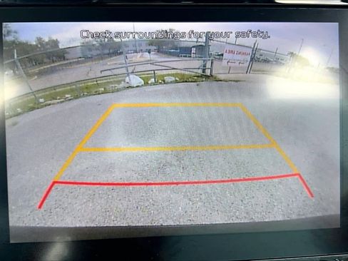 Used 2023 Kia Sorento LX image 25