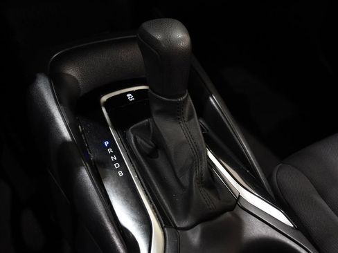 Used 2023 Toyota Corolla LE image 24