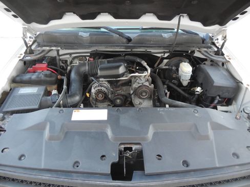 Used 2012 Chevrolet Silverado 1500 W/T RWD image 39