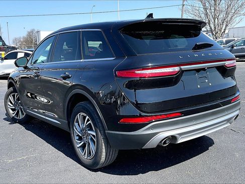 Used 2024 Lincoln Corsair AWD w/ Equipment Group 101A image 5