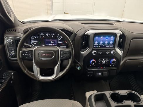 Used 2022 GMC Sierra 2500 SLE w/ SLE Convenience Package image 19