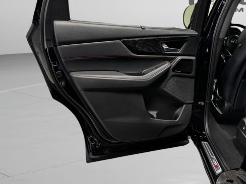 Used 2025 Acura MDX Type S image 39