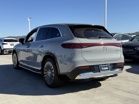 New 2025 Mercedes-Benz Maybach EQS 680 4MATIC image 7