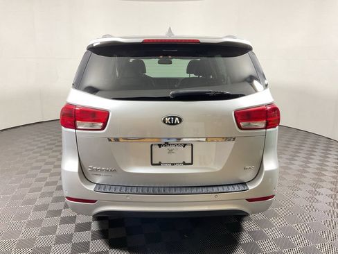 Used 2016 Kia Sedona EX FWD image 13