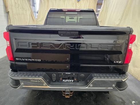Used 2019 Chevrolet Silverado 1500 LTZ w/ LTZ Plus Package AWD/4WD image 7