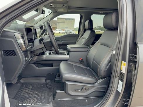 New 2026 Ford F250 Lariat w/ Black Appearance Package image 8