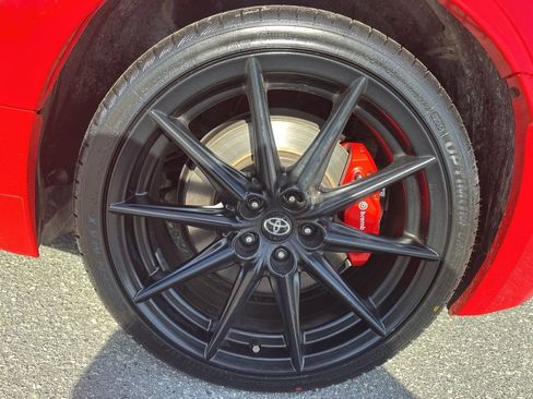 Used 2024 Toyota GR86 image 26