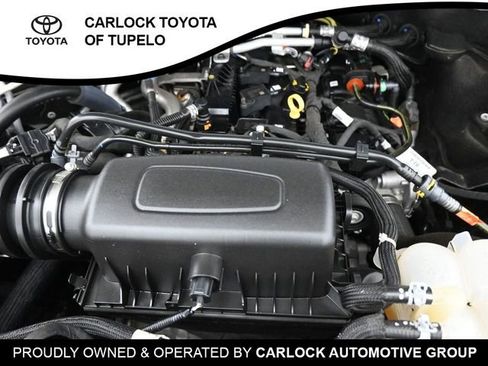 Used 2022 Ford Explorer XLT w/ Class IV Trailer Tow Package image 31