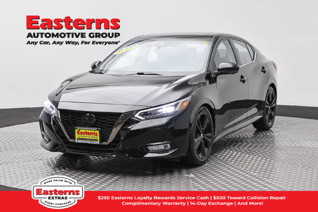 Used 2022 Nissan Sentra SR w/ SR Premium Package FWD image 1