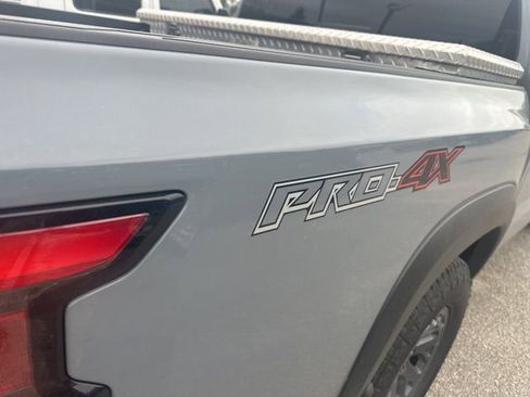 Used 2025 Nissan Frontier PRO-4X image 7