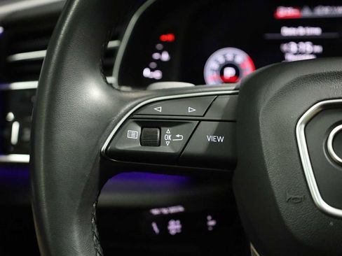 Used 2022 Audi Q8 Prestige w/ Prestige Package image 25