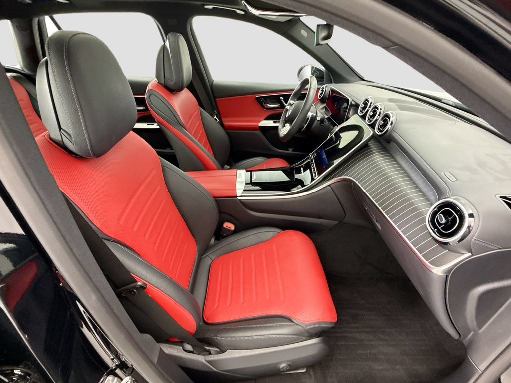 Used 2026 Mercedes-Benz GLC 43 AMG 4MATIC image 19