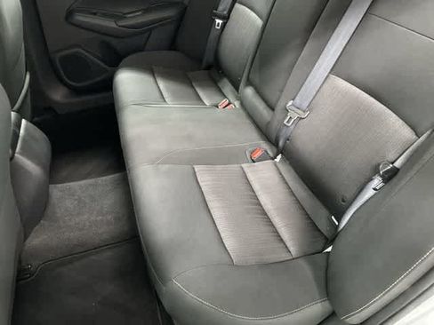 Used 2025 Nissan Altima 2.5 SV FWD image 11