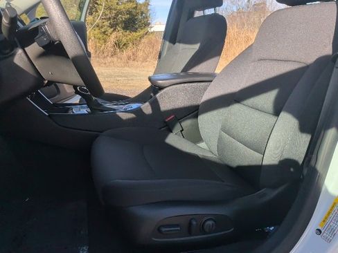 Certified 2024 Chevrolet Malibu LT image 14