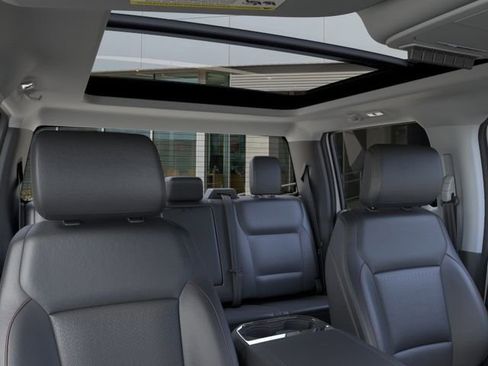 New 2026 Ford F250 Lariat w/ Chrome Package image 22