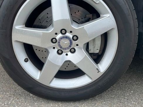 Used 2013 Mercedes-Benz ML 550 4MATIC image 9