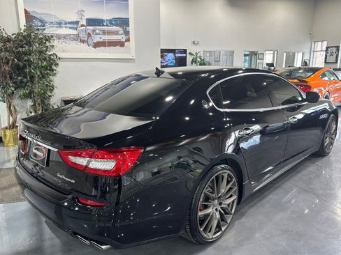 Used 2016 Maserati Quattroporte S image 27