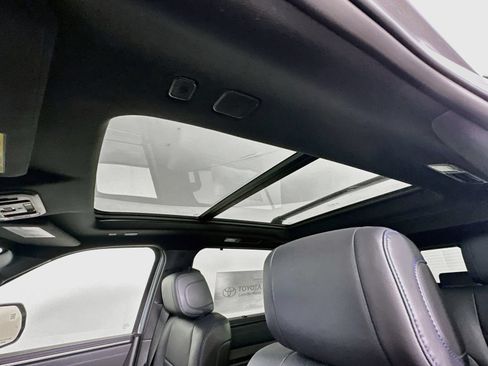 New 2026 Toyota Sequoia Platinum AWD/4WD image 22