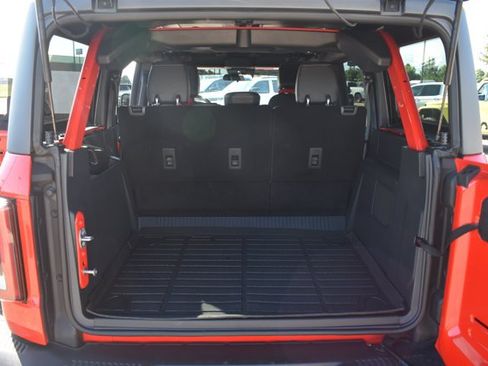 Used 2024 Ford Bronco Badlands AWD/4WD image 15