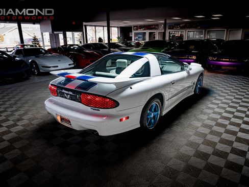 Used 1999 Pontiac Firebird Formula image 48