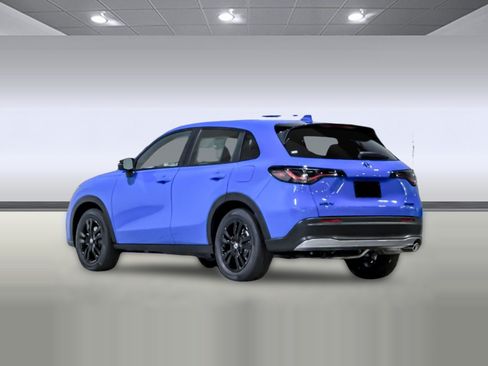 New 2027 Honda HR-V Sport image 3