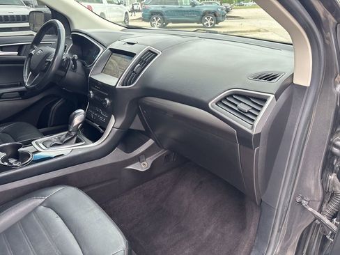 Used 2017 Ford Edge SEL w/ Equipment Group 201A AWD/4WD image 51