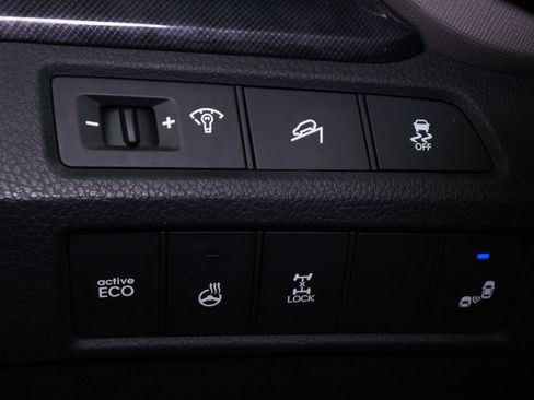 Used 2014 Hyundai Santa Fe Sport 2.0T w/ Technology Package 05 AWD/4WD image 45