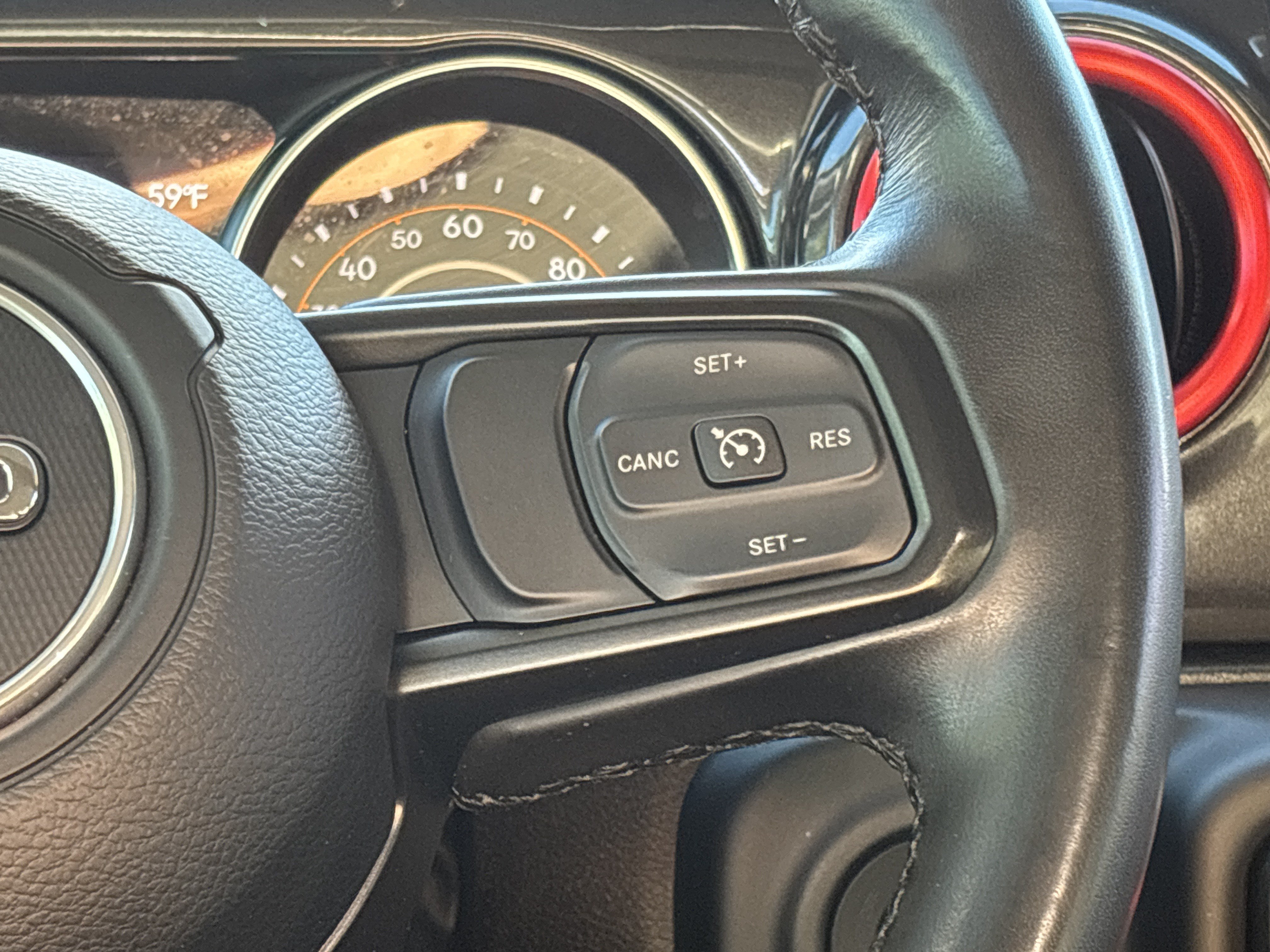 Used 2022 Jeep Gladiator Sport AWD/4WD image 25