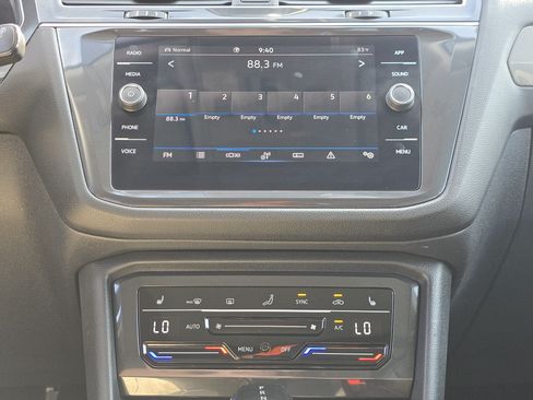 Certified 2024 Volkswagen Tiguan SE AWD/4WD image 25