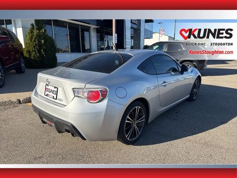 Used 2013 Scion FR-S image 10